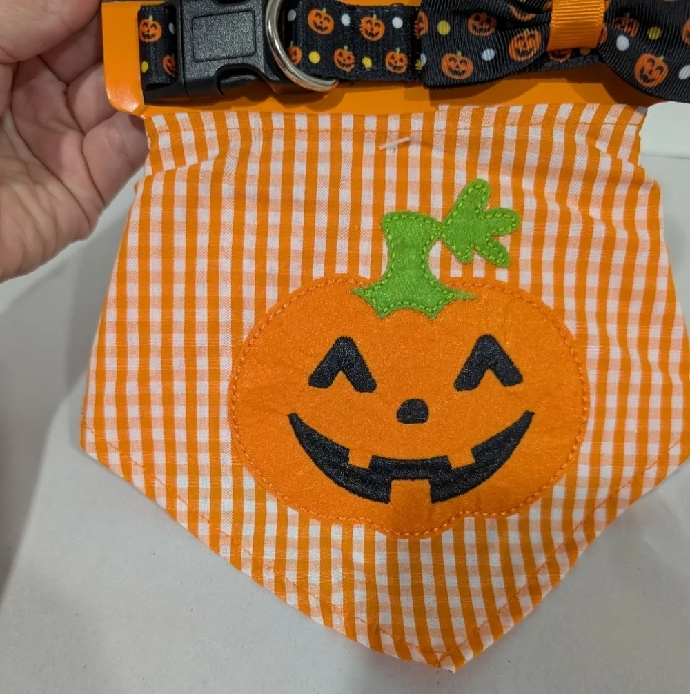 NWT Simply Dog Halloween Collar & Bandana Set - Orange and Black